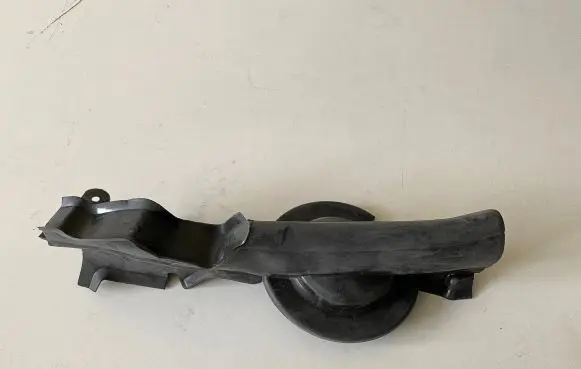 BMW 3 F30 F35 F31 Engine compartment rubber 7255804 18068510