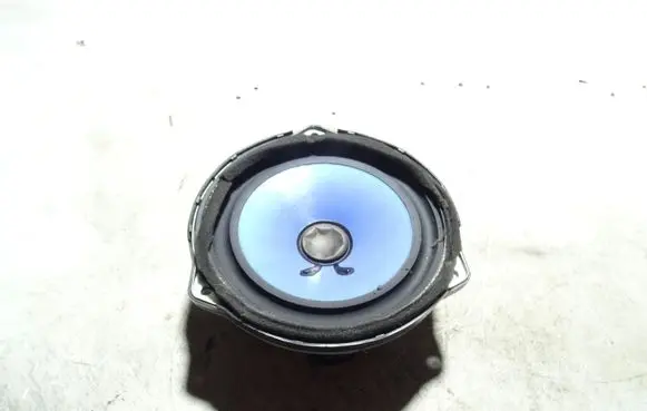 KIA Sorento Front door speaker 963203E001