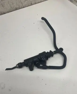 Mercedes-Benz E W211 Clutch master cylinder A2112900312
