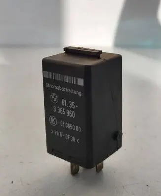 BMW 5 E39 Other relay 61358365960