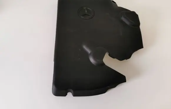 Mercedes-Benz Sprinter W906 Engine cover (trim) A6510106423