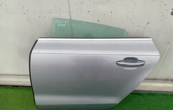 Audi A7 S7 4G Rear door