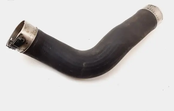 BMW 5 F10 F11 Intercooler hose/pipe 781061502 11279412
