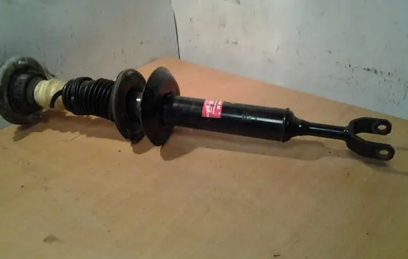 Front shock absorber/damper