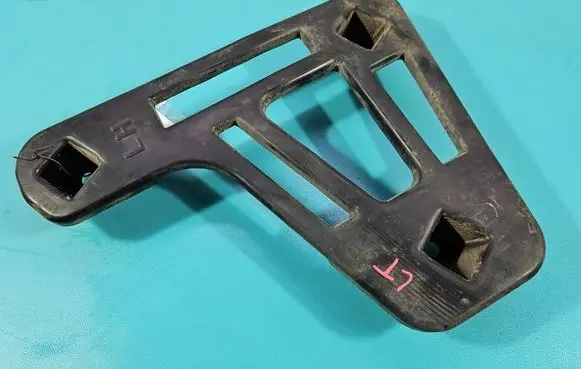 KIA Ceed Rear bumper mounting bracket 86623A221C IMPRK1560487
