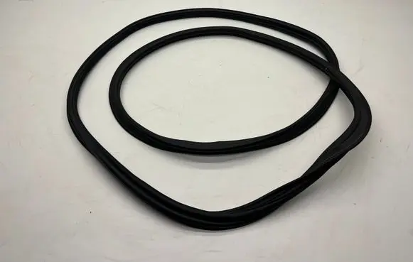 Citroen C4 X Trunk rubber seal (body) 9836232980