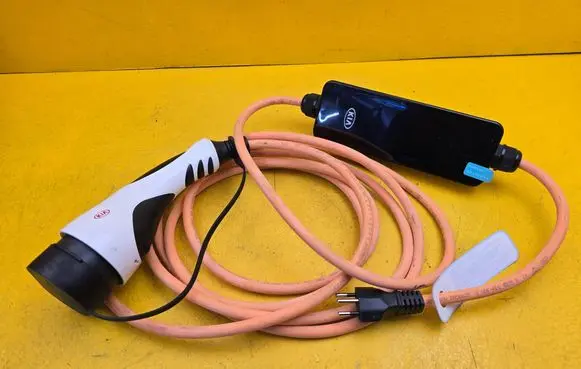 KIA Niro Electric car charging cable 91887G5561