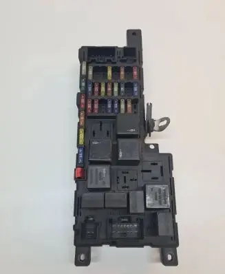 Volvo S80 Fuse module 8637841 0526224450 518717004