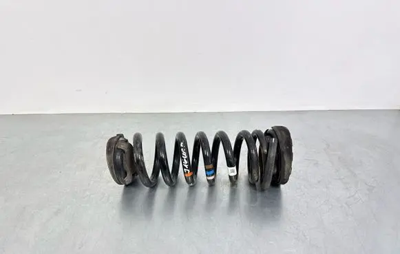 Jaguar F-Pace Rear coil spring HK835534FC