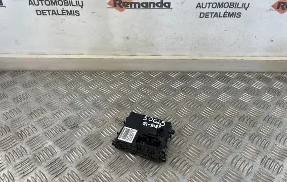 Mercedes-Benz C W205 Air conditioning/heating control unit A2059006923