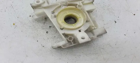 Mitsubishi Space Star Other interior part MR368929