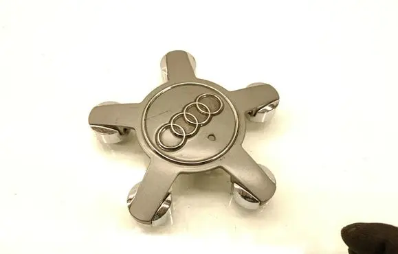 Audi A8 S8 D4 4H Original wheel cap 4F0601165