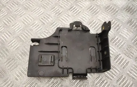 BMW 6 F12 F13 Other engine bay part 7590621