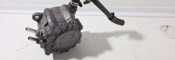 Vacuum pump