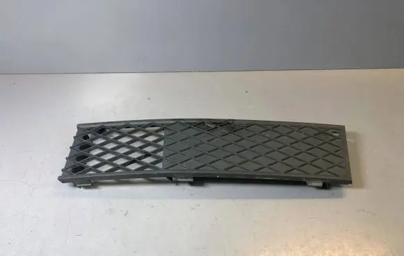 BMW 7 F01 F02 F03 F04 Front bumper lower grill 7186505