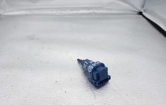 Clutch pedal sensor