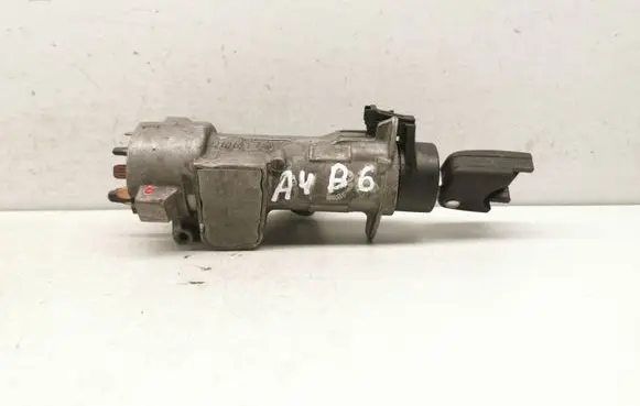 Audi A4 S4 B6 8E 8H Ignition lock 4B0905851C