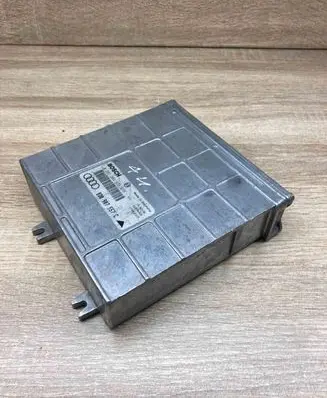 Audi A4 S4 B5 8D Engine control unit/module ECU 8D0907557C 0261203938