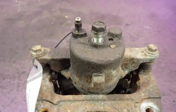 Toyota Corolla E120 E130 Front brake caliper