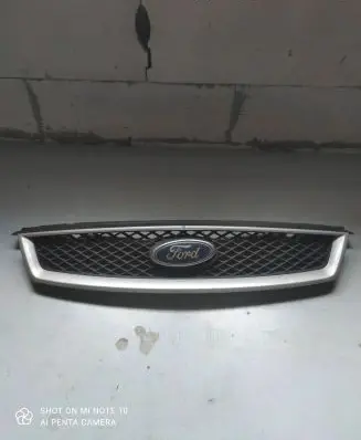 Ford Focus Front grill 4M518C436D