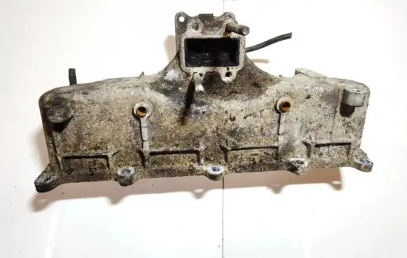 Toyota Avensis T250 Intake manifold