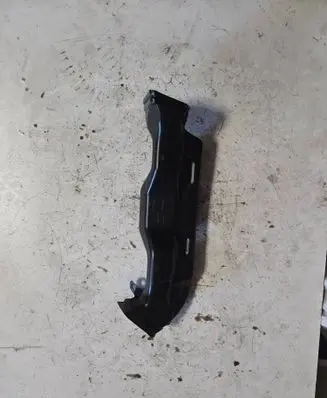 Audi Q5 SQ5 Cabin air duct channel 8R1819655