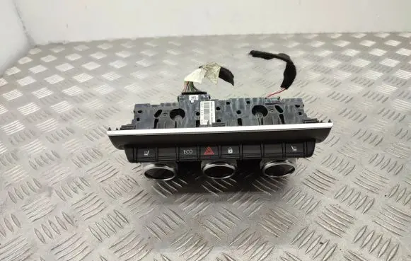 Renault Zoe Climate control unit 283E84011R 275100936R