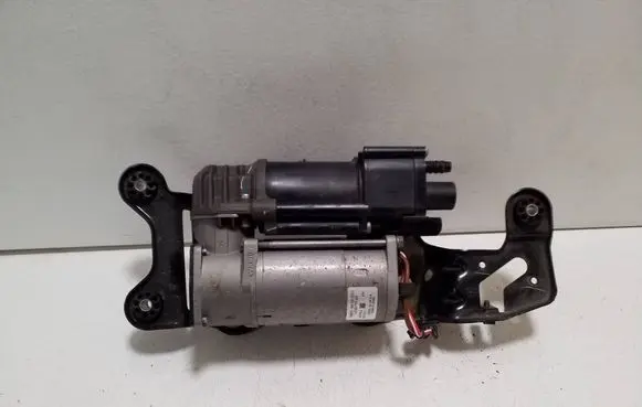 BMW X6 F16 Air suspension compressor/pump 6875177 37206875177 4430200231