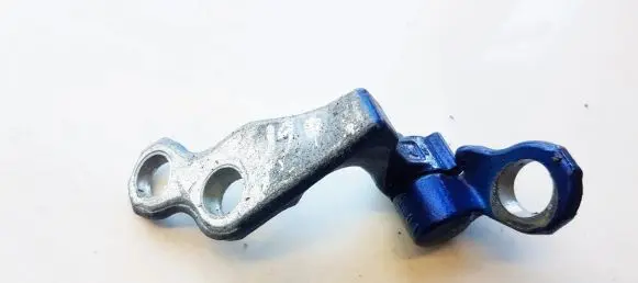 Ford C-MAX I Front door upper hinge 3M51R22801