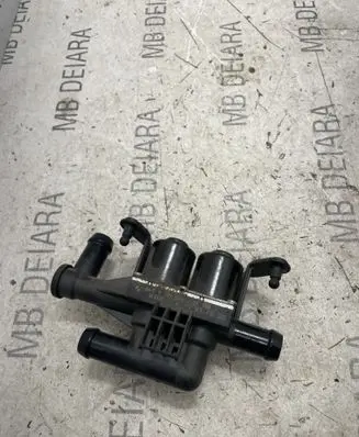 BMW 5 F10 F11 Coolant heater control valve 9310349