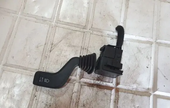 Opel Zafira A Indicator stalk 1738086240619