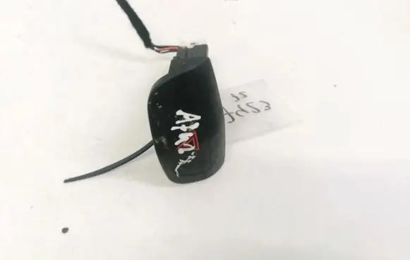 Nissan Primera Hazard light switch 06016