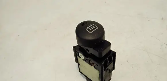 Pontiac Vibe Windscreen/window heater switch