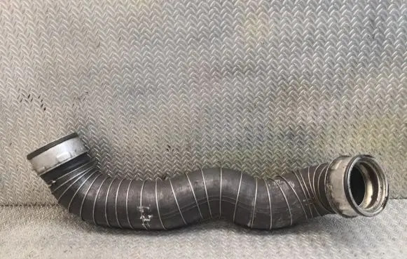 Mercedes-Benz SLK R171 Intercooler hose/pipe 1715280182