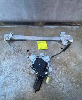 Hyundai Getz Front door window regulator with motor 