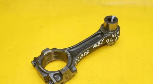 Volkswagen II LT Piston with connecting rod