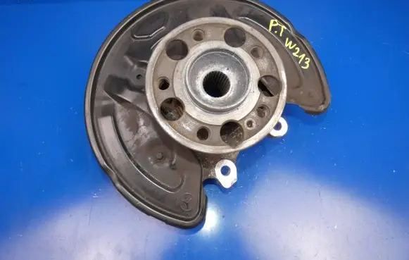Mercedes-Benz E W213 Stub axle 