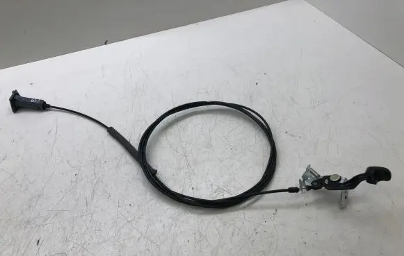 Hyundai i10 Fuel cap flap release cable 