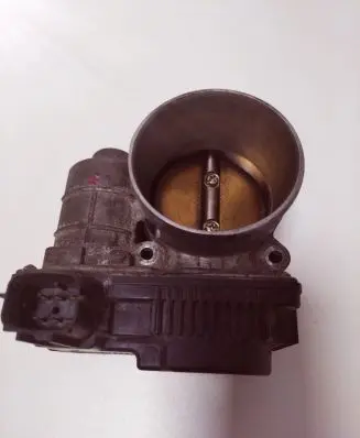 Nissan Altima Throttle valve 16119AE01B