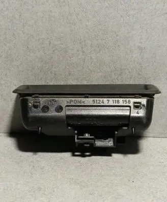 BMW 1 E81 E87 Tailgate/trunk/boot exterior handle 7118158