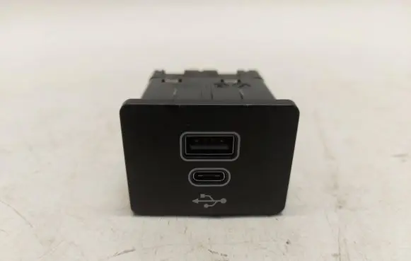 Ford Ranger IV USB socket connector 