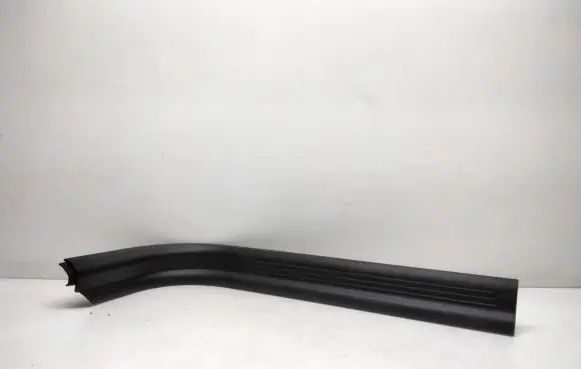 Volvo C30 Front sill trim cover 8641784