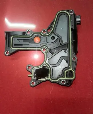 Audi A4 S4 B8 8K Oil breather separator 06H103495A