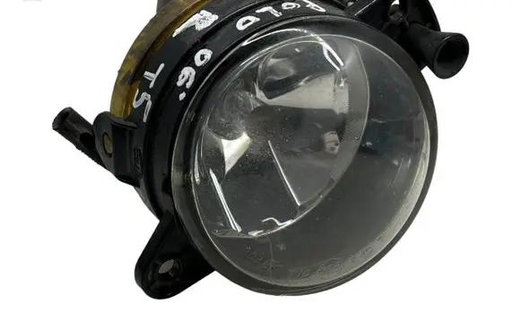 Volkswagen Polo IV 9N3 Front fog light 27127400