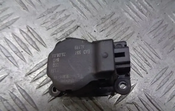Ford Mondeo Mk III A/C air flow flap actuator/motor 1S7H-19E616-AA