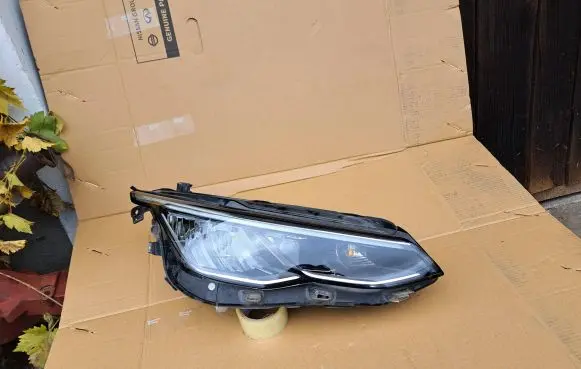 Volkswagen Golf VIII Headlight/headlamp 5H1941006B 5H1941030C