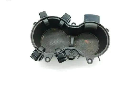 Cup holder front