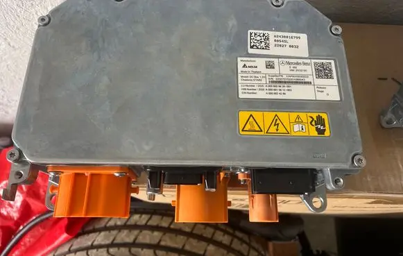 Mercedes-Benz EQB Engine control unit/module ECU A2430016799 A0009009839 A0009015612