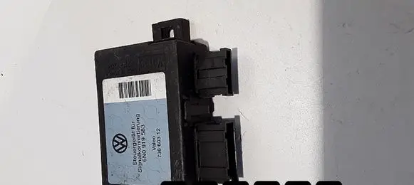 Volkswagen Polo III 6N 6N2 6NF Engine control unit/module 6N0919583