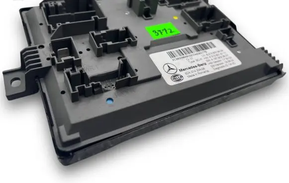 Mercedes-Benz E W213 Central body control module S3772 A2139009829